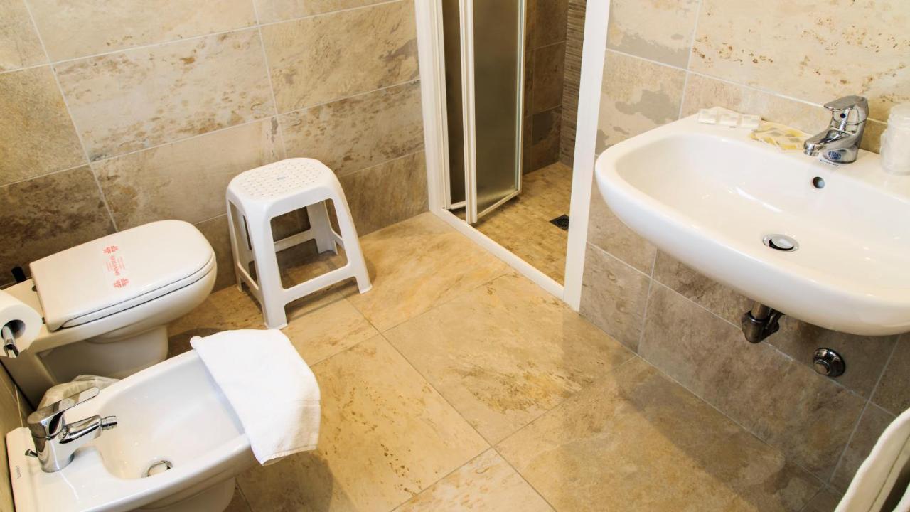 Hotel Villa Sole Resort Bellaria – Igea Marina Kültér fotó